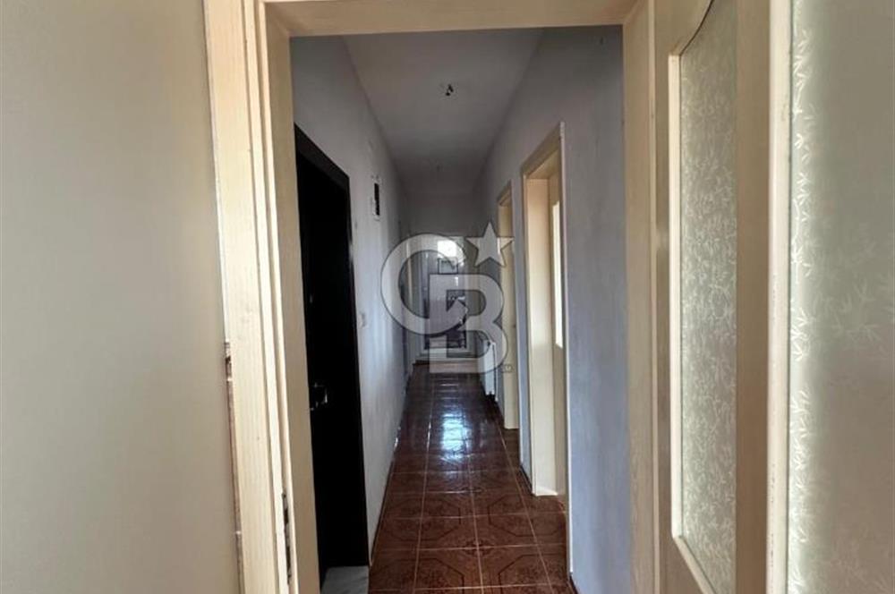Foça Kazım Dirik Mah. Kiralık 3+1 Daire