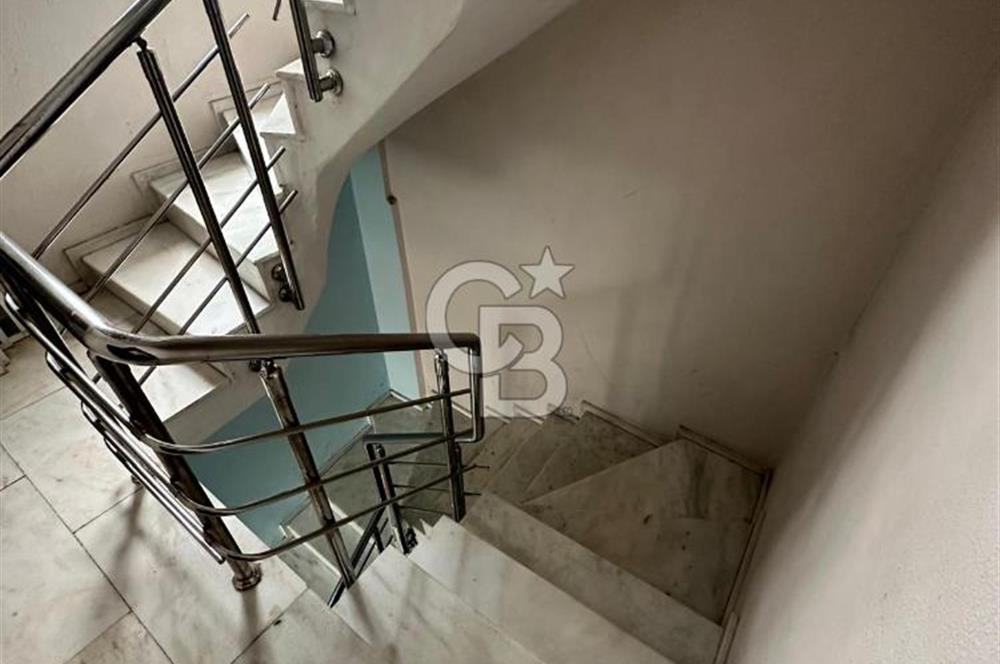 Foça Kazım Dirik Mah. Kiralık 3+1 Daire