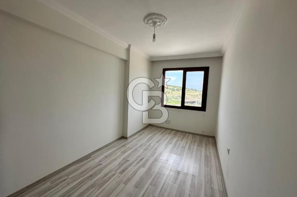 Foça Yenibağarası Mah. Kiralık 2+1 Daire
