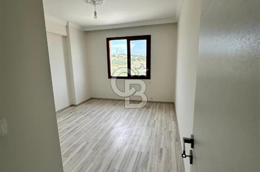 Foça Yenibağarası Mah. Kiralık 2+1 Daire