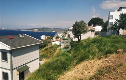 Foça-Donatkent'te Satılık Villa İmarlı Arsa