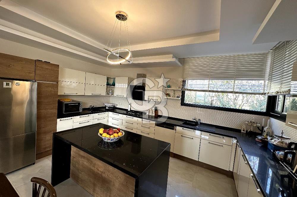 URLA KEKLİKTEPE OLIVE HILL SİTESİ’NDE EŞSİZ VİLLA FIRSATI