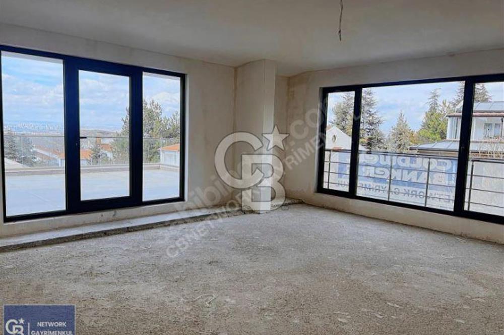 Ankara Çankaya Beysukent'te Satılık 1100m² 4kat Yeni Modern Bina