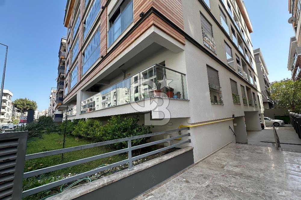 Bahriye Üçok Mah. Satılık 1+1 Daire