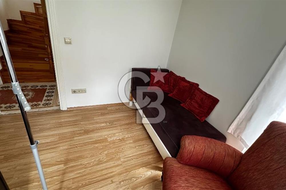 Yenidoğan Mevlana Mahallesinde Satılık 3+1 Çatı Dubleks Daire