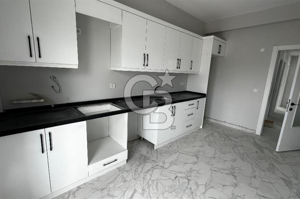 Sancaktepe de Işıltılı Evler de 3+1 Satılık Daire