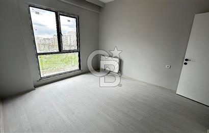 Sancaktepe de Işıltılı Evler de 3+1 Satılık Daire