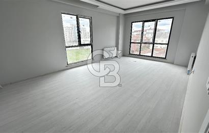 Sancaktepe de Işıltılı Evler de 3+1 Satılık Daire