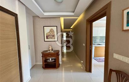 Güzelbahçe Maltepe mah 3+1 145 m2 Net havuzlu otopaeklı bahce katı daire