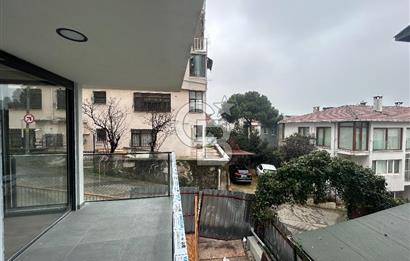 Salacak'ta Sahile 3.Binada Deniz Manzaralı Sıfır Daire