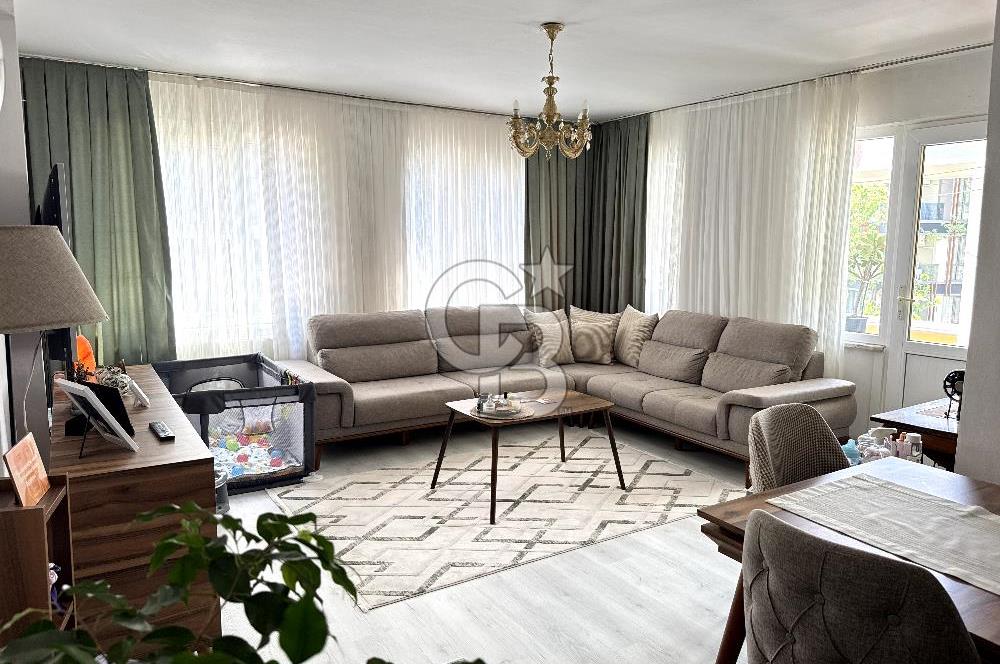 Koşuyolu Emek Sitesi'nde 3+1 Arakat SATILIK Daire