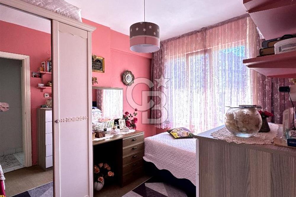 Koşuyolu Emek Sitesi'nde 3+1 Arakat SATILIK Daire