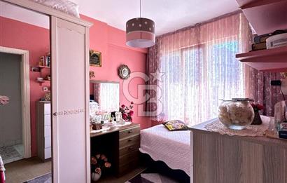 Koşuyolu Emek Sitesi'nde 3+1 Arakat SATILIK Daire