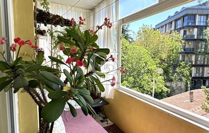 Koşuyolu Emek Sitesi'nde 3+1 Arakat SATILIK Daire