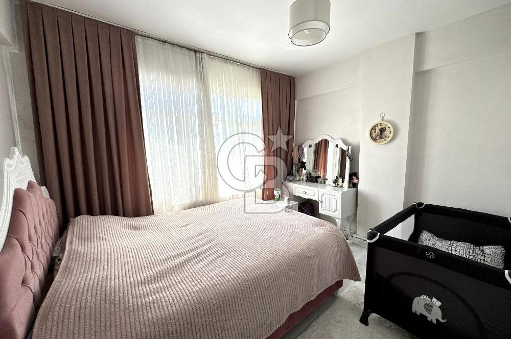 Koşuyolu Emek Sitesi'nde 3+1 Arakat SATILIK Daire