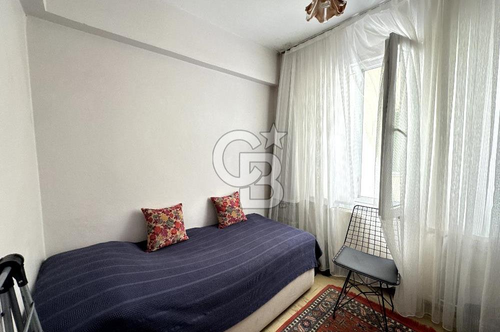 Koşuyolu Emek Sitesi'nde 3+1 Arakat SATILIK Daire