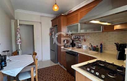 ÇANAKKALE ESENLER SARIMOR SİTESİNDE YENİLENMİŞ GENİŞ 3+1 DAİRE