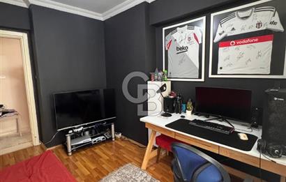 ÇANAKKALE ESENLER SARIMOR SİTESİNDE YENİLENMİŞ GENİŞ 3+1 DAİRE