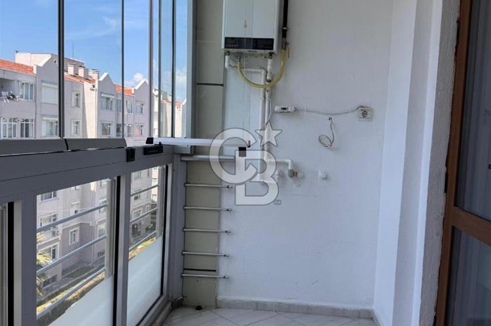 ÇANAKKALE ESENLER SARIMOR SİTESİNDE YENİLENMİŞ GENİŞ 3+1 DAİRE