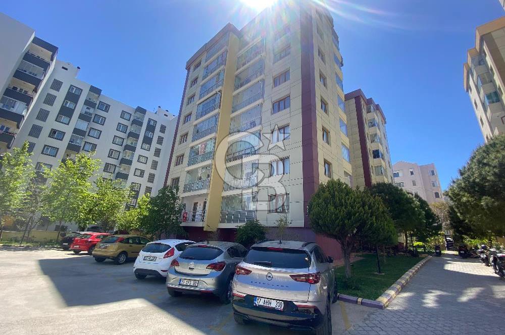 ÇANAKKALE ESENLER SARIMOR SİTESİNDE YENİLENMİŞ GENİŞ 3+1 DAİRE