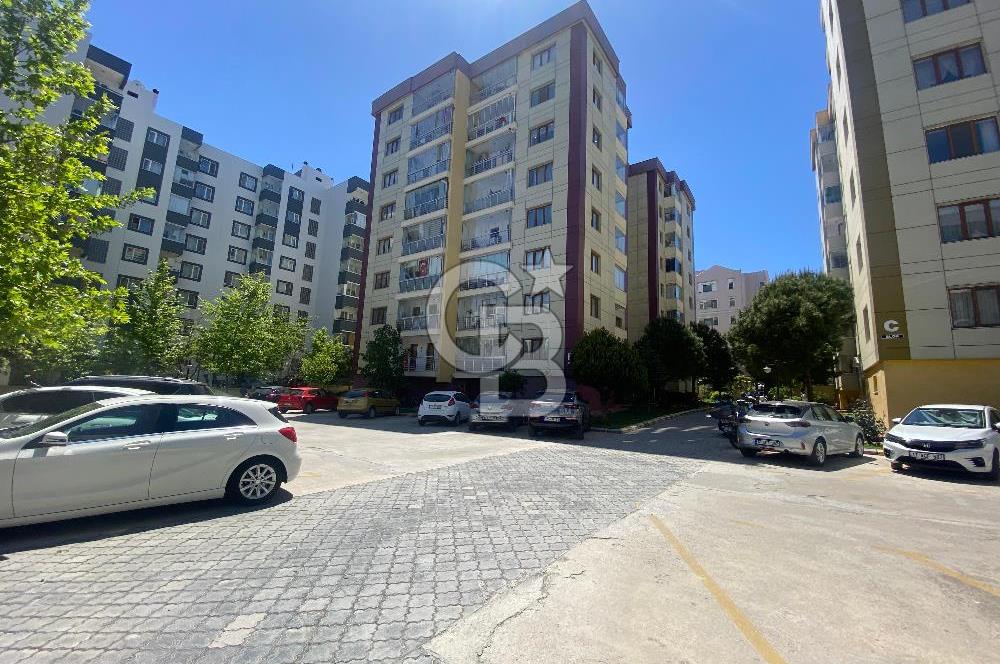ÇANAKKALE ESENLER SARIMOR SİTESİNDE YENİLENMİŞ GENİŞ 3+1 DAİRE