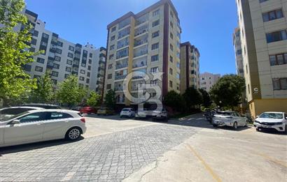 ÇANAKKALE ESENLER SARIMOR SİTESİNDE YENİLENMİŞ GENİŞ 3+1 DAİRE