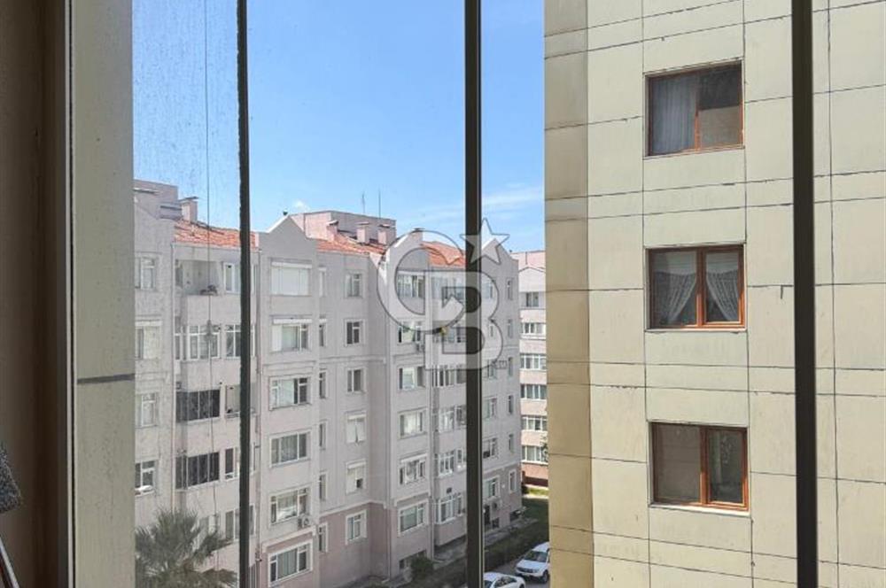 ÇANAKKALE ESENLER SARIMOR SİTESİNDE YENİLENMİŞ GENİŞ 3+1 DAİRE