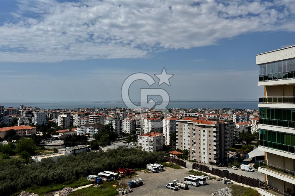 NARLIDERE'DE HARİKA KONUMDA DENİZ MANZARALI SATILIK 3+1 132 M2 NET DAİRE