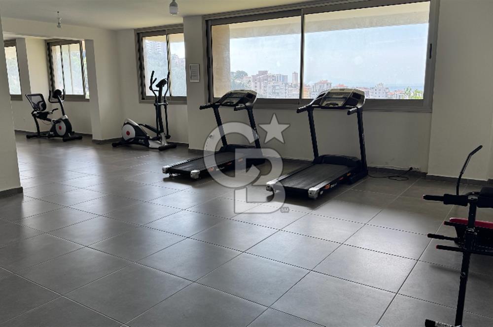 NARLIDERE'DE HARİKA KONUMDA DENİZ MANZARALI SATILIK 3+1 132 M2 NET DAİRE