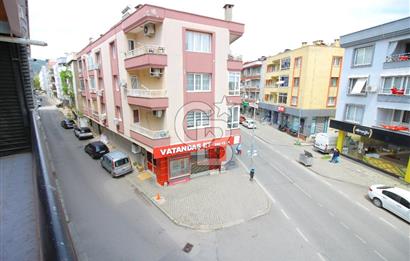 Gaziemir Abdülhamit Yavuz Cad. 3+1 Geniş Kiralık Daire