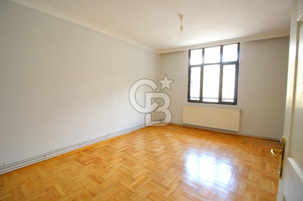 Gaziemir Abdülhamit Yavuz Cad. 3+1 Geniş Kiralık Daire