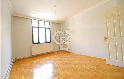 Gaziemir Abdülhamit Yavuz Cad. 3+1 Geniş Kiralık Daire