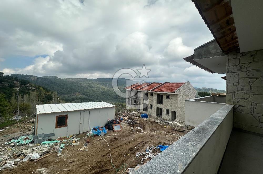 ÇANAKKALE AYVACIK AHMETÇE KÖYÜNDE SATILIK VİLLA