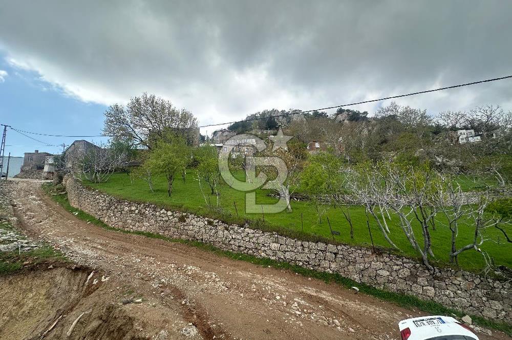 ÇANAKKALE AYVACIK AHMETÇE KÖYÜNDE SATILIK VİLLA