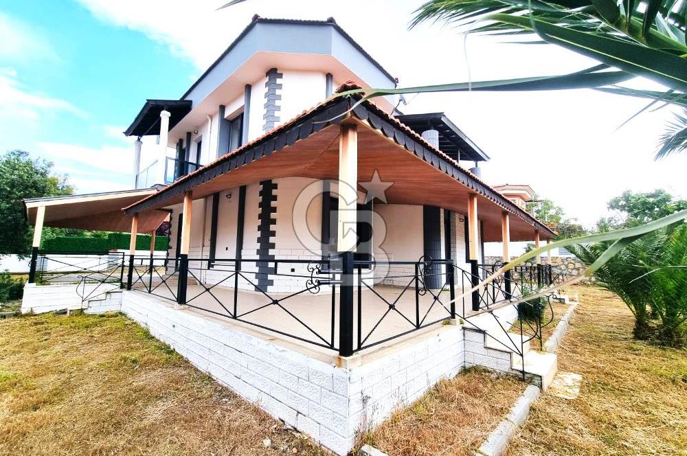ULAMIŞTA SİTE İÇİNDE 710 M2 ARSA İÇERİSİNDE 3+1 SATILIK VİLLA...