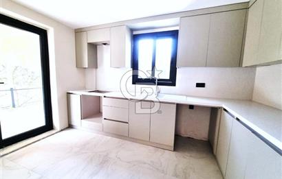 ULAMIŞTA SİTE İÇİNDE 710 M2 ARSA İÇERİSİNDE 3+1 SATILIK VİLLA...