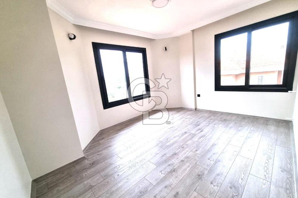 ULAMIŞTA SİTE İÇİNDE 710 M2 ARSA İÇERİSİNDE 3+1 SATILIK VİLLA...