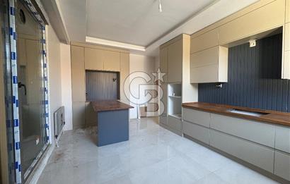 Büyükçekmece’de Deniz Manzaralı 4+1 Sıfır Satılık Villa