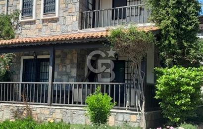 BODRUM GÜNDOĞAN'DA DÖNEMSEL KİRALIK 2+1 DUBLEKS VİLLA