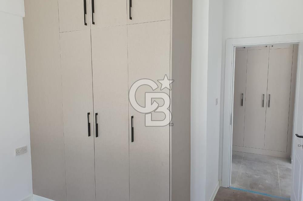 K.K.T.C. GİRNE ALSANCAK 1+1 60 M2 EŞDEĞER KOÇANLI DAİRE