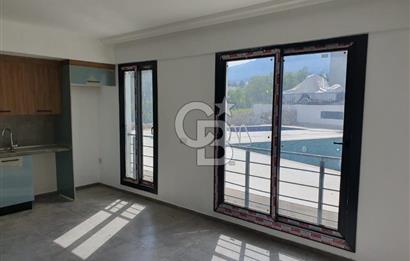 K.K.T.C. GİRNE ALSANCAK 1+1 60 M2 EŞDEĞER KOÇANLI DAİRE