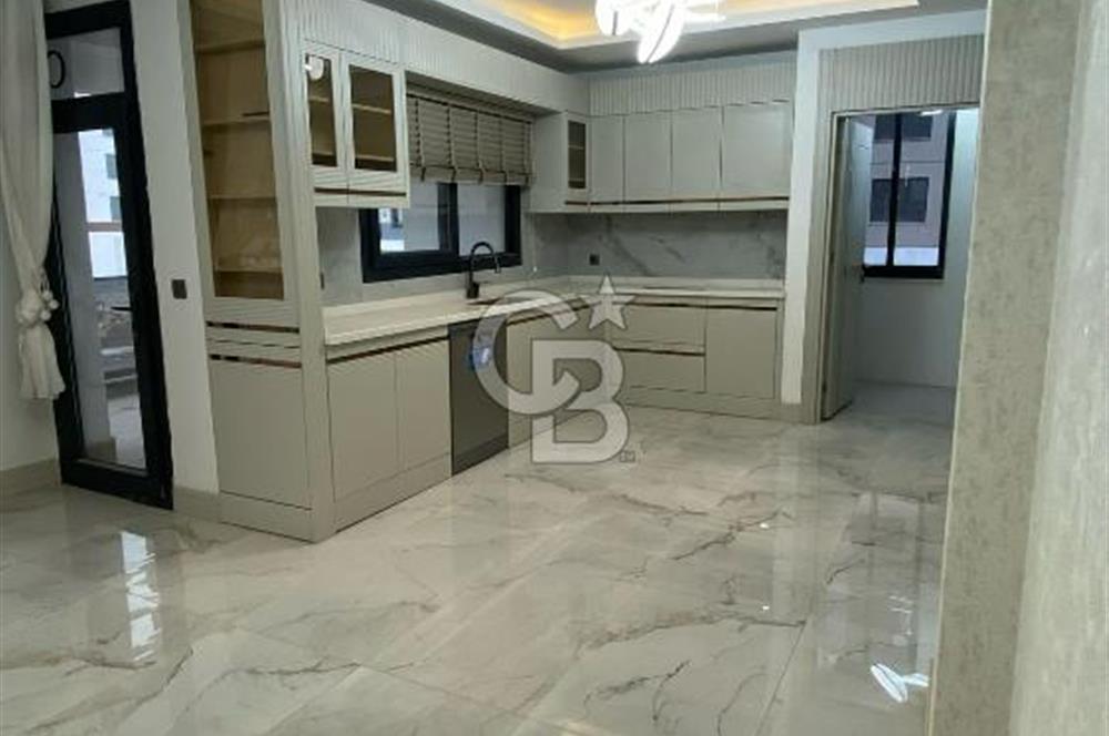 COLDWELL BANKER OMEGA'DAN SATILIK 4,5+1 LÜKS DAİRE
