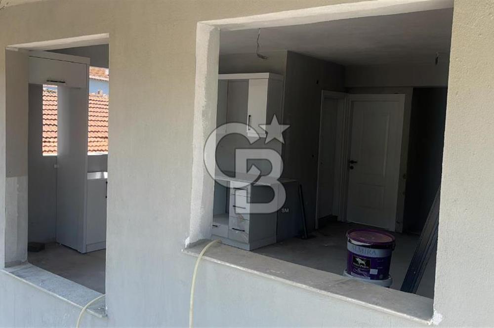 İzmir Foçada Bağarası Sitede 4+1 Kış Bahçeli Bahçe Dubleks 