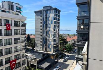 CADDEBOSTAN BAĞDAT CADDESİNE 4.BİNA 3+1 BALKONLU