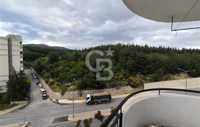 Gaziemir Evka-7'de 2+1 Eşyalı Tadilatlı Kiralık Daire