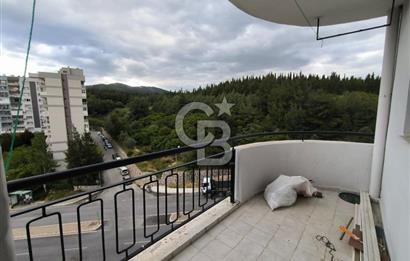 Gaziemir Evka-7'de 2+1 Eşyalı Tadilatlı Kiralık Daire