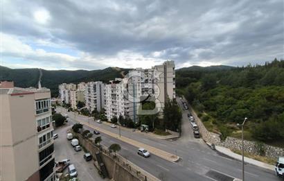 Gaziemir Evka-7'de 2+1 Eşyalı Tadilatlı Kiralık Daire