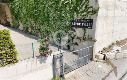 NARLIDERE'DE HARİKA KONUMDA DENİZ MANZARALI SATILIK 3+1 132 M2 NET DAİRE