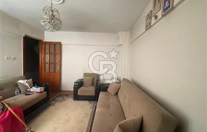 Bornova Atatürk Mahallesi Satılık 3 katlı Müstakil Ev 