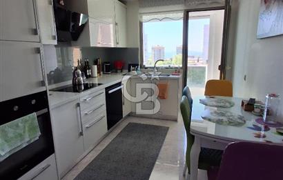 Kartal Petroliş te Deniz Manzaralı Site İçerisinde Satılık 3+1 Daire